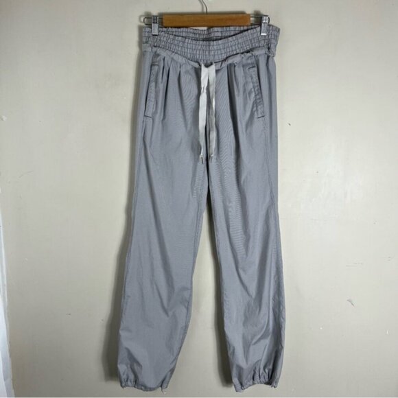 Lululemon Devi Dance Studio Pant White Grey Striped Size 4 Women’s 32” Mid Rise - Picture 2 of 12